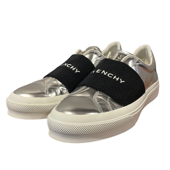 Givenchy Mens shoe - Picture 2 of 8